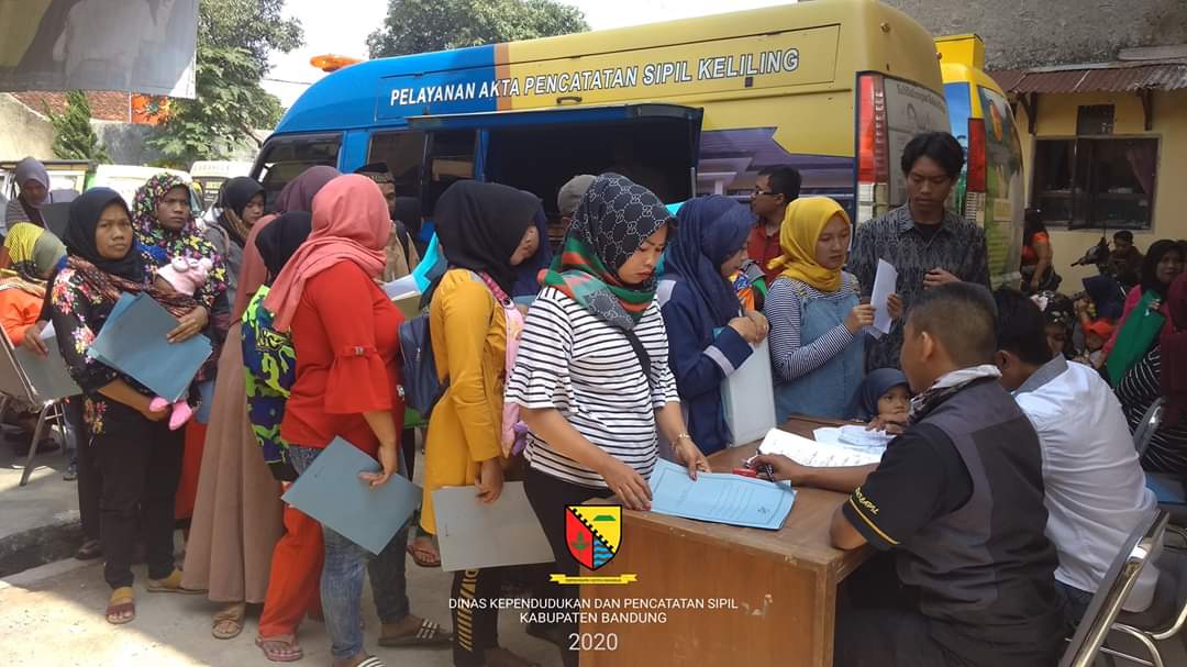 Disdukcapil Kab. Bandung Laksanakan Yandu Sabilulungan Di Desa Mekarlaksana Kecamatan Cikancung